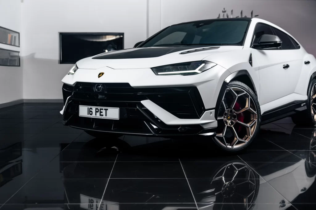 Capture Luxury with Lamborghini Urus Hire for Photoshoots