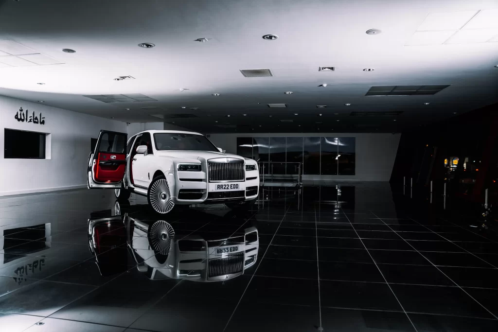 Hire a Rolls-Royce for the day and arrive in timeless style