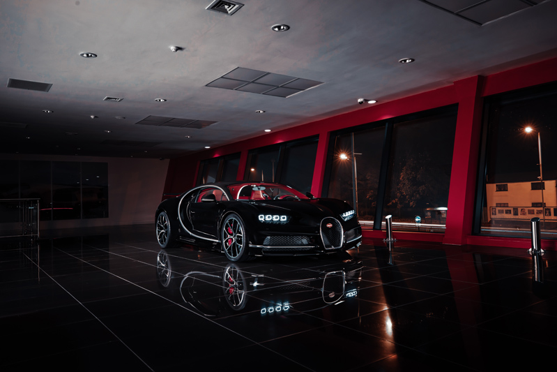 Bugatti Chiron, Platinum Executive Travel, Available for Hire UK, Hire Car