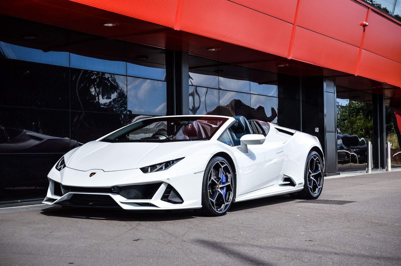 Lamborghini huracan evo spyder