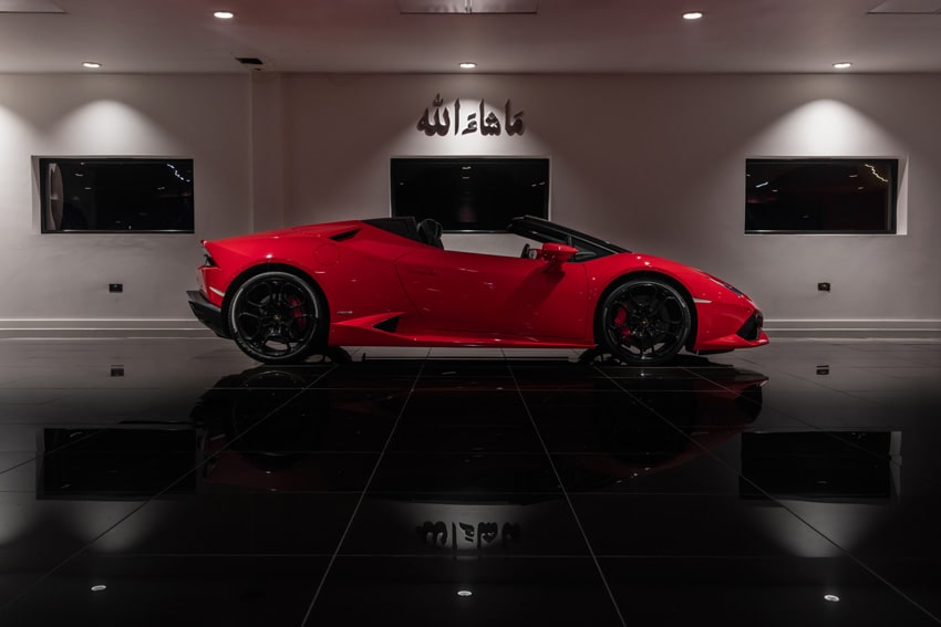 Lamborghini Huracan Spyder Hire | Red - Platinum Executive Travel