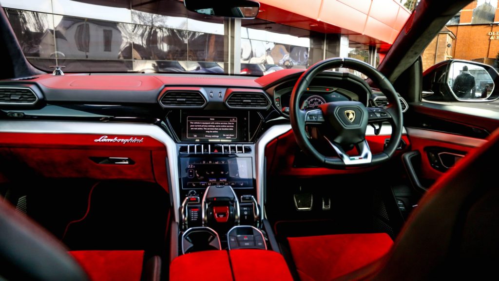 Lamborghini-Urus-Matte-Black - interior-5