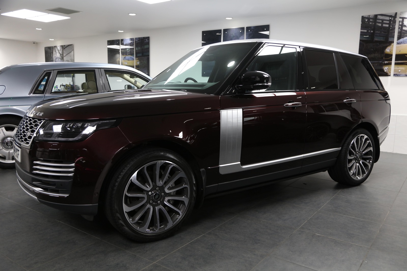 Range Rover Hire | Autobiography | Black - Platinum Executive Travel