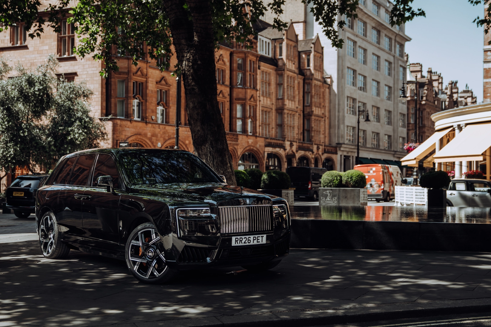 Rolls Royce Cullinan SII Black Badge, Platinum Executive Travel, Available for Hire UK, Hire Car
